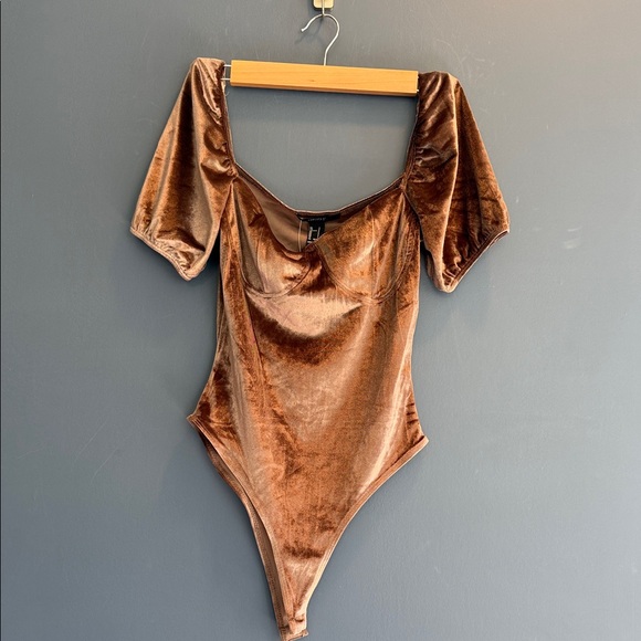 Forever 21 Velvet Off-Shoulder Bodysuit - Picture 1 of 4